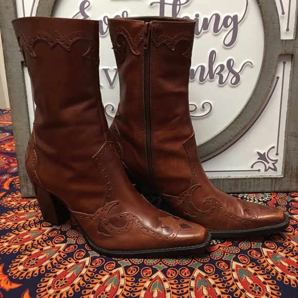 ANTONIO MELANI Shoes - Vintage Antonio Melani Leather Boots Cognac Zip Up Glove Fit Cowgirl Size 7 M